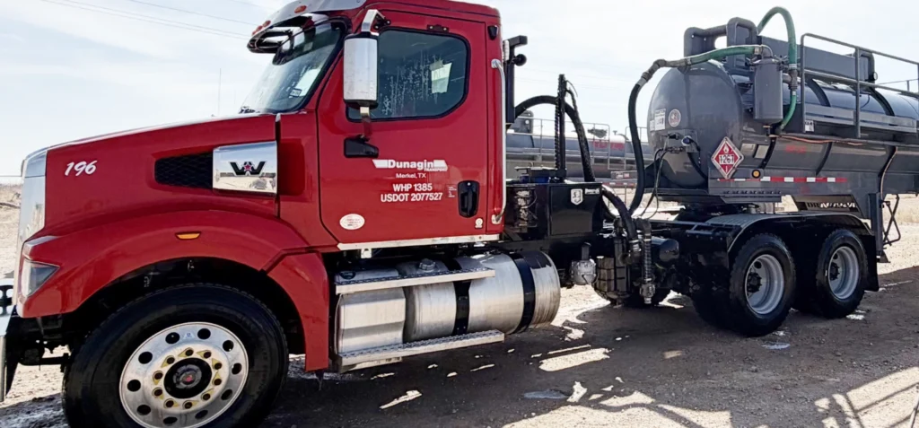 Dunagin - Vacuum Truck (zoomed) - Services
